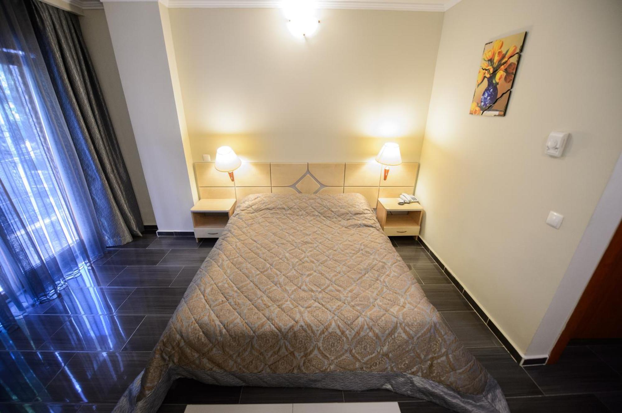 Holiday Olimp Hotel 部屋 写真