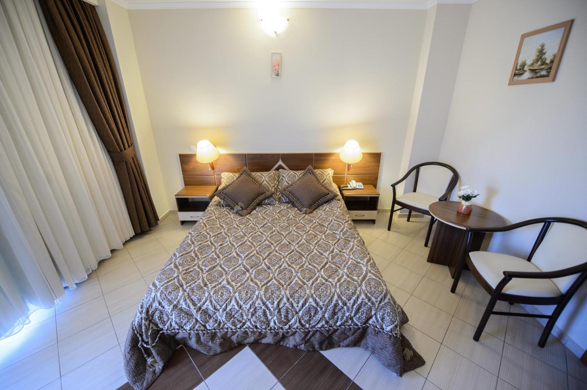 Holiday Olimp Hotel 部屋 写真